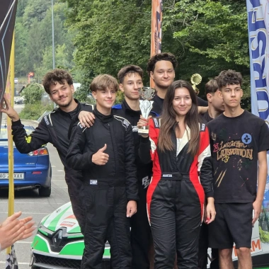 MM Racing Team la Râșnov – podiumuri, lecții și un butoi care merita propria cupă